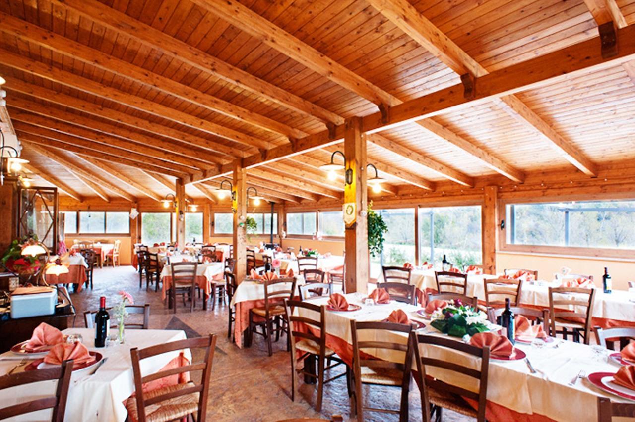 Locanda Belvedere Da Stefano Rocchetta a Volturno Exteriör bild